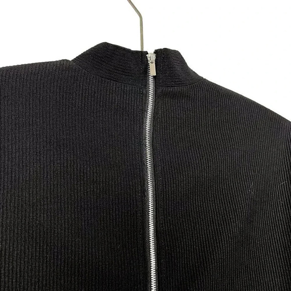 Dynamite Womens Small Mock Neck Long Sleeve Crepe Top Zipper Back - Picture 5 of 5